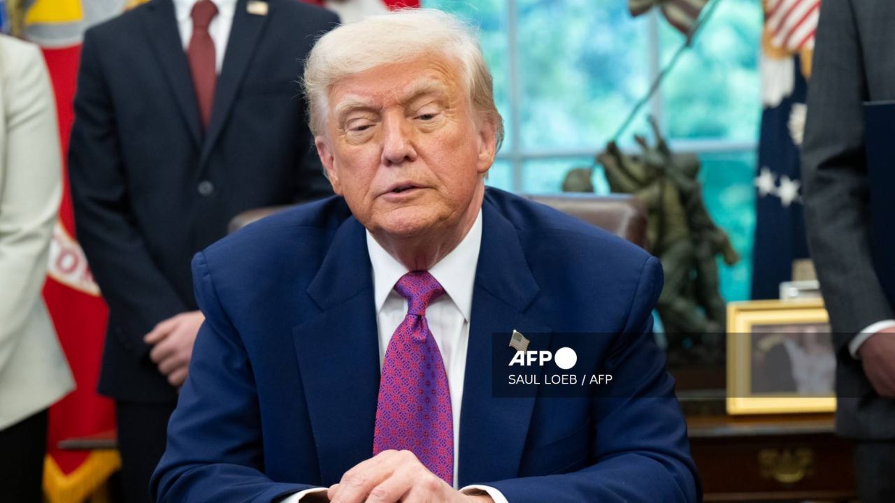 Donald Trump celebró el "reinicio total" en las relaciones comerciales con China luego de su primer día de conversaciones en Suiza.