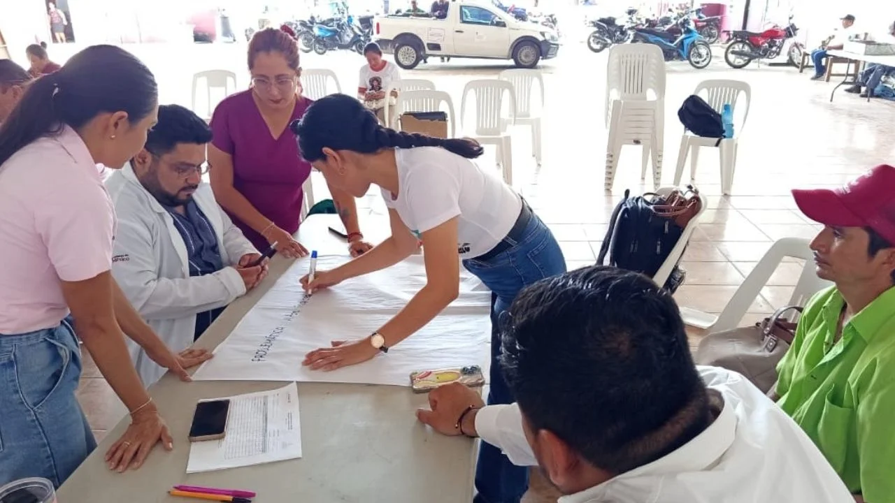 Implementan mesas de trabajo para dar lectura a las problemáticas en Candelaria, en temas como prevención del dengue, accidentes de tránsito, obesidad y sobrepeso
