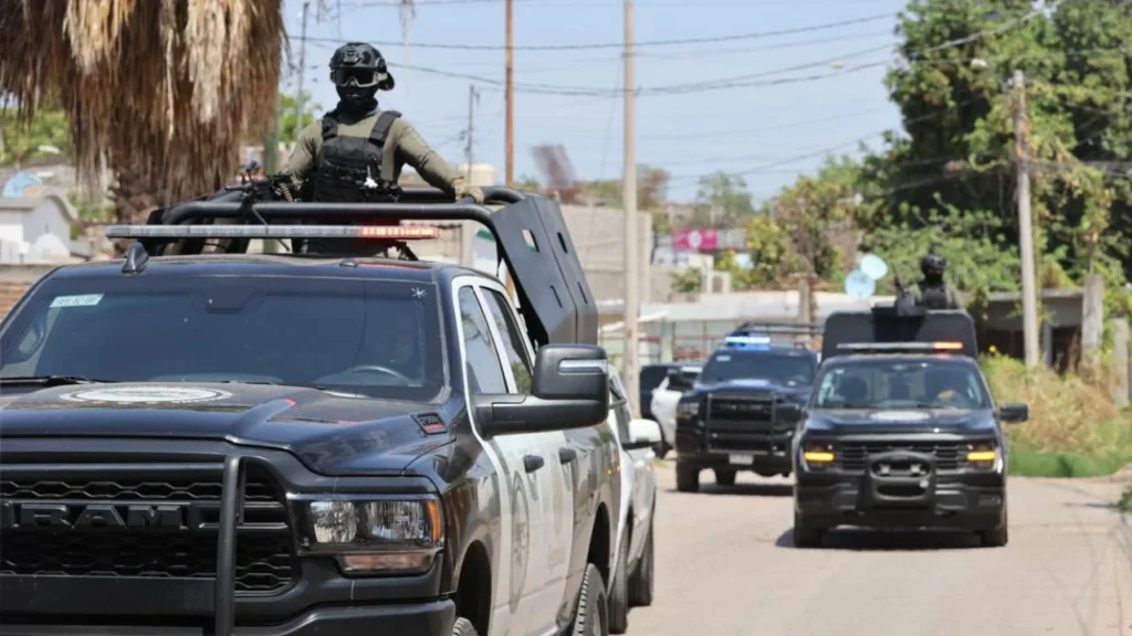 Llegan a Sinaloa a 1,200 efectivos del Ejército Mexicano y 400 elementos más de la SSPC