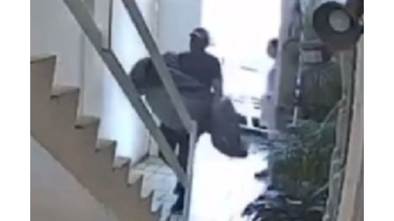 Vinculan a proceso al feminicida de Lorena Jacqueline en Guanajuato, esto tras presuntamente aparecer en videos ocultando el cuerpo de la chica desaparecida