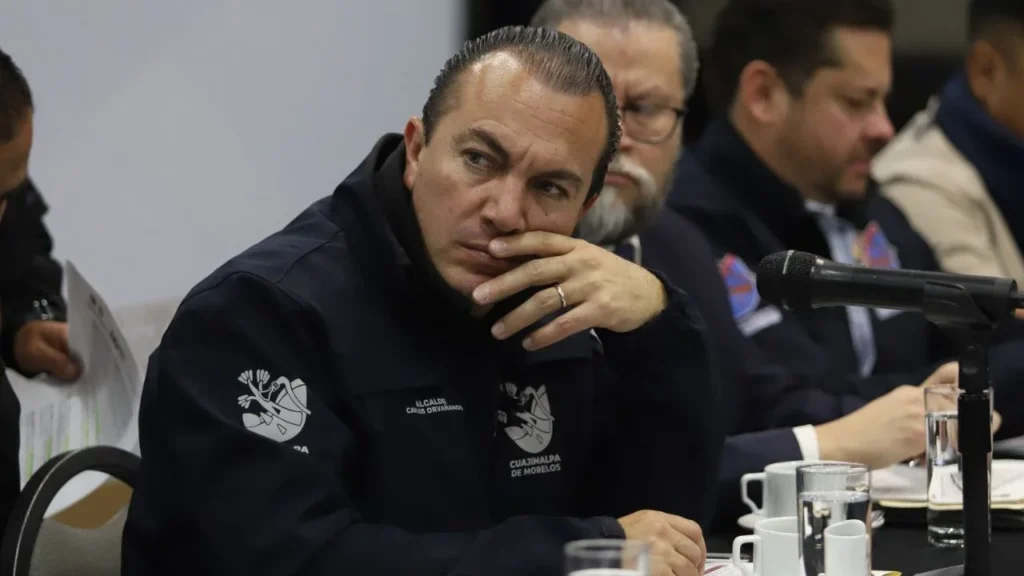 El alcalde Carlos Orvañanos pidió a los comerciantes de Cuajimalpa no caer en extorsiones y denunciarlas, luego de recibir varias quejas.
