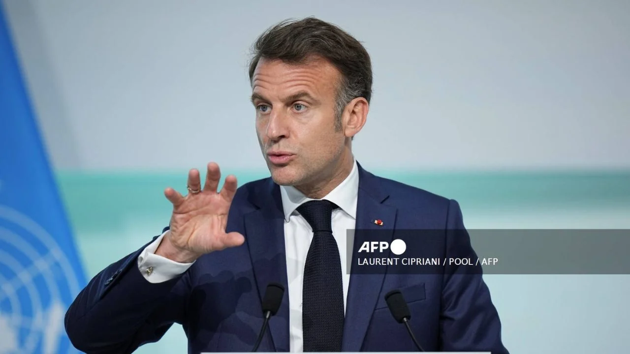 Emmanuel Macron afirmó que viajará a Groenlandia para evitar la "depredación" y "amenazas" de Donald Trump sobre dicho territorio. 