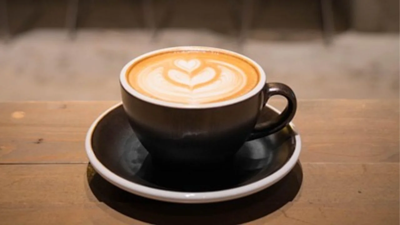 Evita el café en ayunas si eres sensible al ácido gástrico 