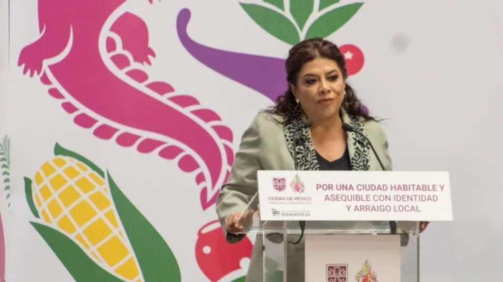 Clara Brugada, presentó hoy el Bando 1 "Por una Ciudad Habitable y Asequible con Identidad y Arraigo Local", como parte de las acciones contra la gentrificación 