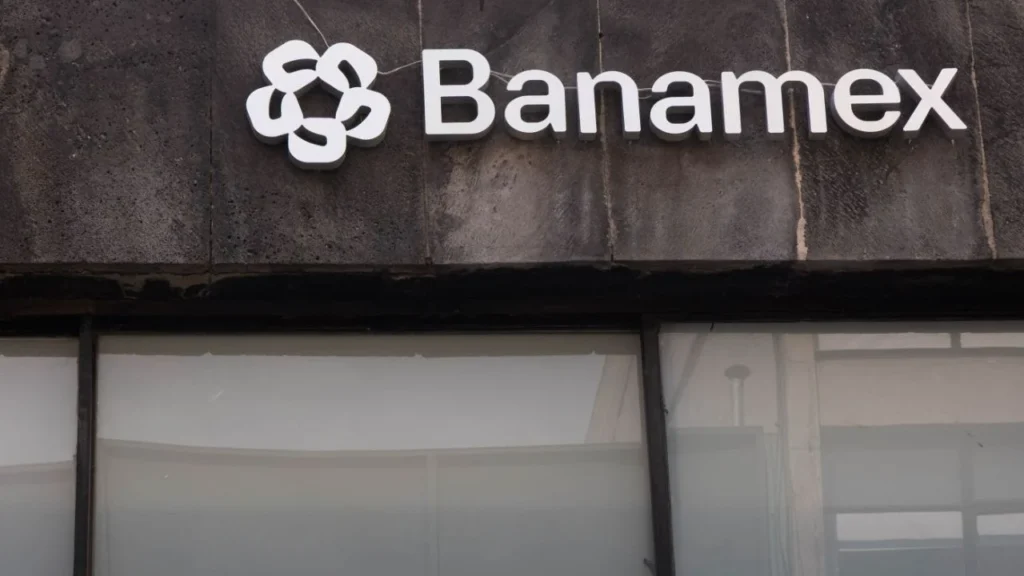 Banamex y BlackRock alcanzan un millón y medio de contratos
