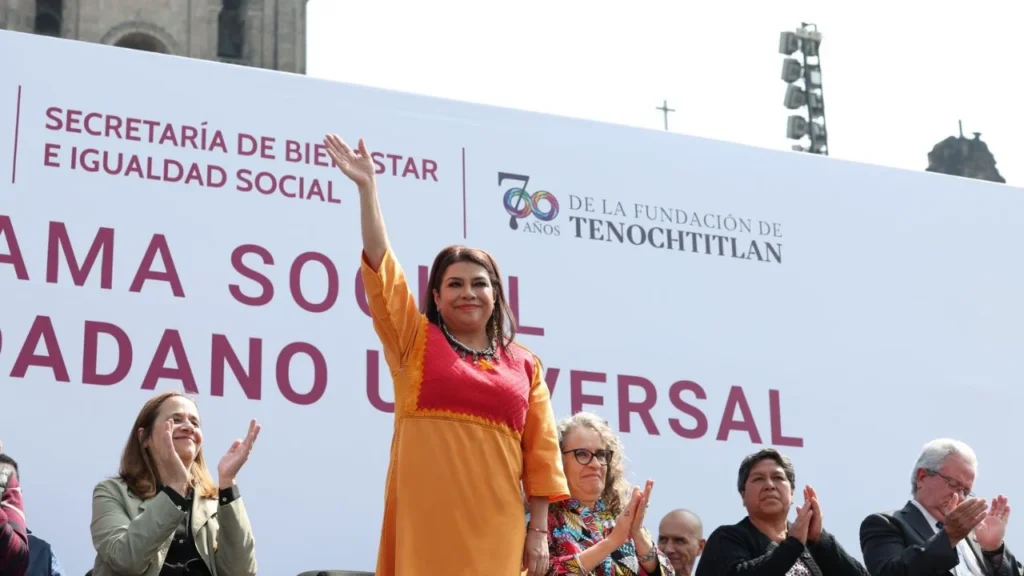 Clara Brugada en el Zócalo de la CDMX