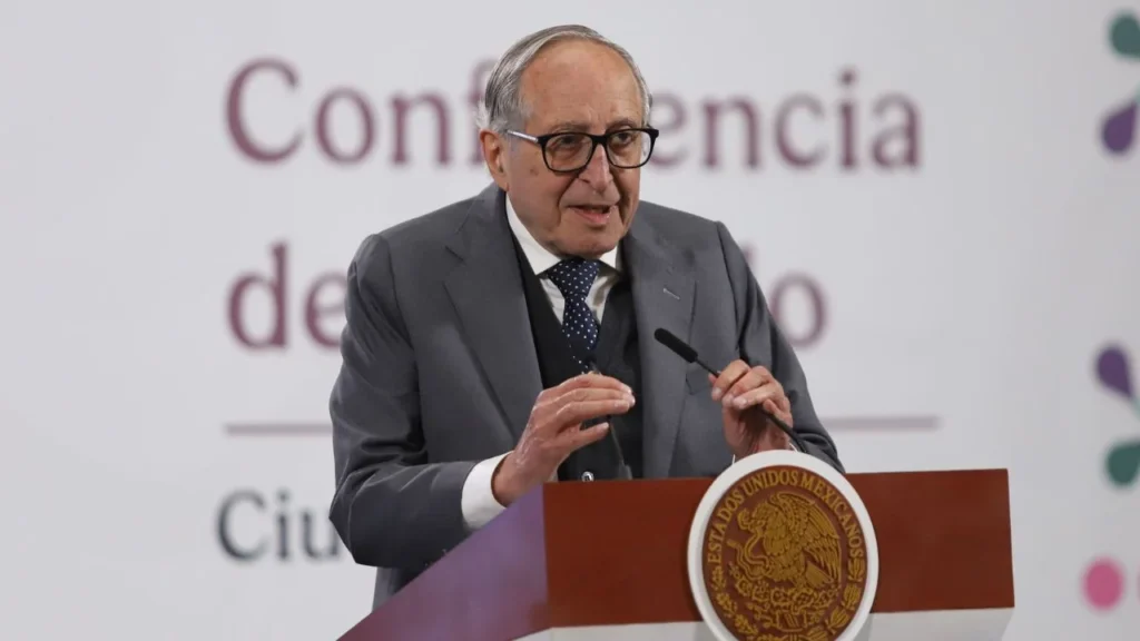 David Kershenobich informó que la distribución de medicamentos se llevará a cabo paulatinamente
