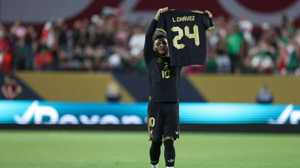 Alexis Vega durante el juego contra Arabia Saudita