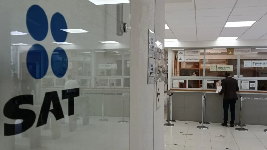 Oficinas del SAT, que lanzó el programa para el "perdón total" de multas.