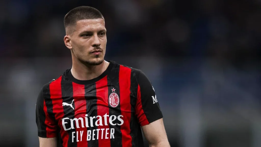 Luka Jovic está cerca de fichar con el Real Oviedo, por lo que no llegaría a Cruz Azul