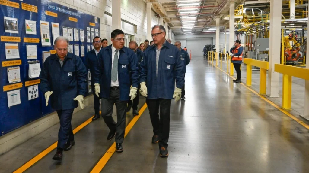 Directivos de General Motors enviaron un mensaje de unidad y certeza laboral para las y los trabajadores de la planta en San Luis Potosí.