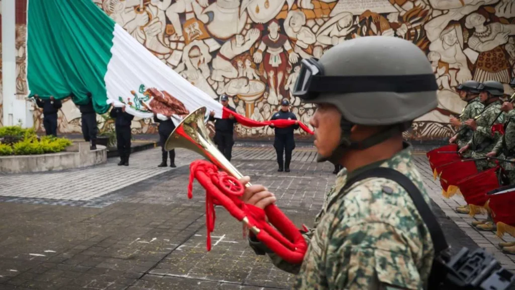 Con honores a la Bandera y un minuto de silencio, recordaron a Sara Pérez Romero, la "Primera Dama de la Revolución".