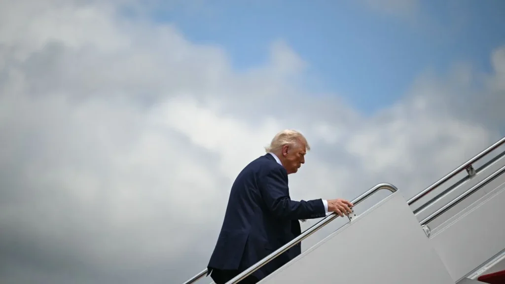Donald Trump, anunció acuerdos comerciales con Japón y Filipinas