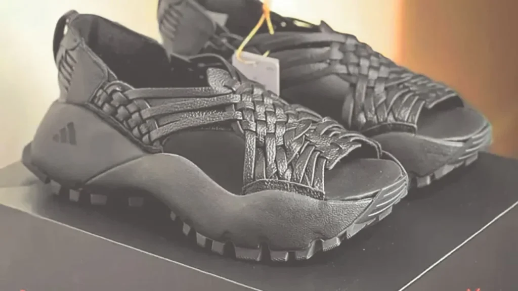 $350 es el costo promedio de unos huaraches de la comunidad indígena de Villa Hidalgo Yalalag (20 dólares aproximadamente)