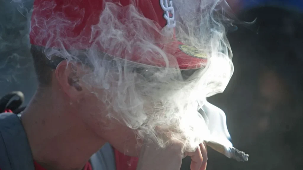 En el marco del Día Mundial de la Marihuana, en la ciudad se llevó a cabo la “XI Marcha 4/20 en Guadalajara”