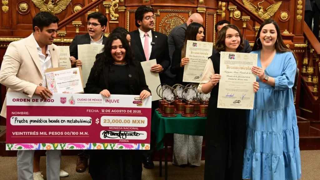 El Congreso CDMX entregó el Premio de la Juventud de la Ciudad de México 2025.