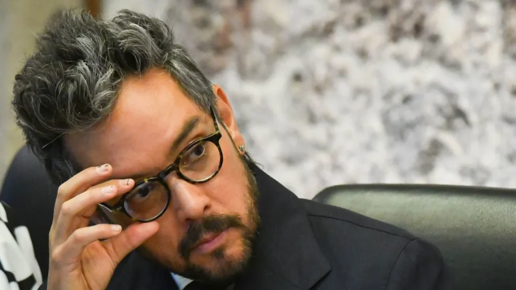 Genaro Lozano promete representar 'con amor' a México en Italia