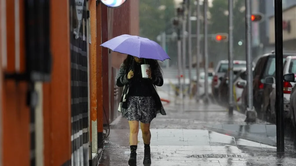 Se activa la alerta amarilla, debido a las fuertes lluvias y posible caída de granizo para la tarde -noche de este día 12 de agosto