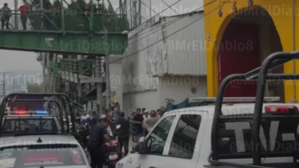 La zona fue acordonada por policías municipales y estatales.