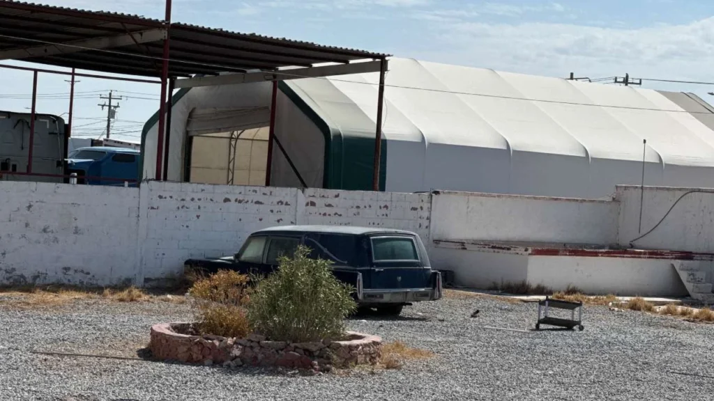 Autoridades de Chihuahua hallaron más de 300 cadáveres en una finca que pertenecía al dueño del crematorio 'Plenitud'.