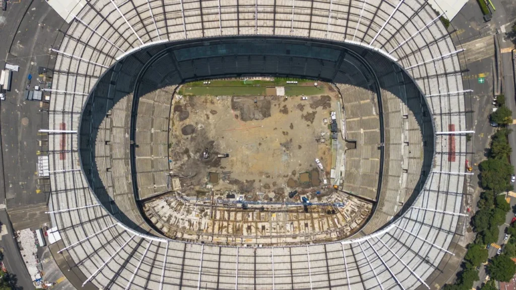 Asociación Mexicana de Infraestructura Deportiva considera que las obras pensadas para el Mundial 2026 iniciaron de manera tardía en el país, entre ellas, la renovación al Estadio Azteca.