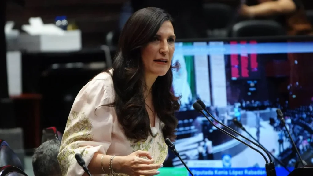 Se espera que el grupo parlamentario de Morena respalde al PAN en la presidencia de la cámara de Diputados, pero quizá no con Kenia López.
