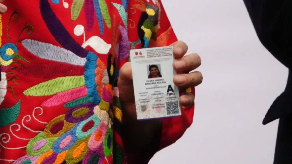 ¿Se puede tramitar la Licencia de Conducir Permanente en CDMX sin examen?