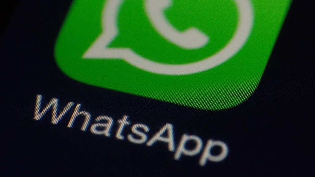 ¿Teléfono lento? Así puedes liberar espacio vaciando la ‘papelera’ de WhatsApp.