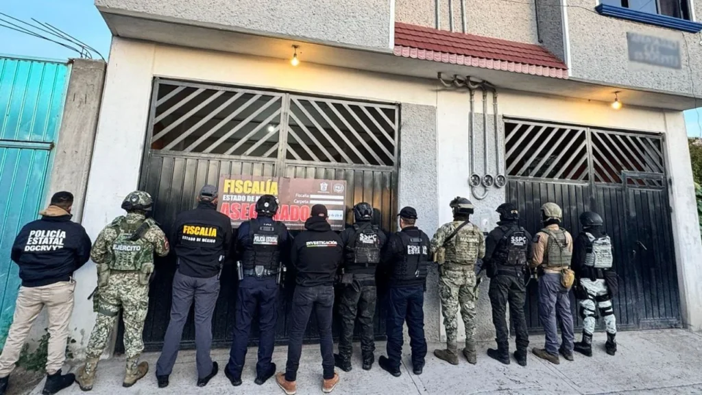 la detención de cinco integrantes de la célula criminal conocida como "Los Bonitos", en el municipio de Acolman