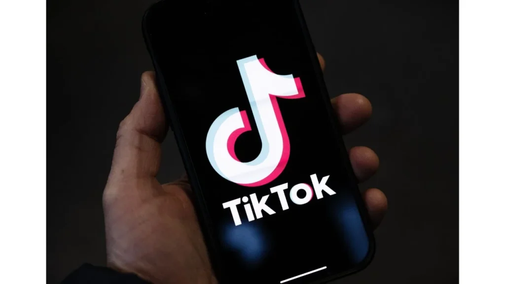 El aplazamiento muestra el valor económico que representa TikTok en el ecosistema digital de EU, donde empresas de gran tamaño buscan participar en la eventual adquisición