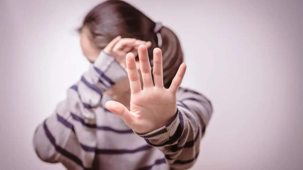 Planes. El Gobierno capitalino informó que aunado al acompañamiento legal para quienes sufren algún delito relacionado con violencia de género , les proporcionan terapias psicológicas.