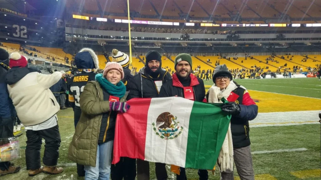 18 años tiene Mike Tomlin como entrenador en jefe de Steelers, en los que Pittsburgh nunca ha tenido una campaña perdedora, pero sí un récord de 8-11 en postemporada en ese período