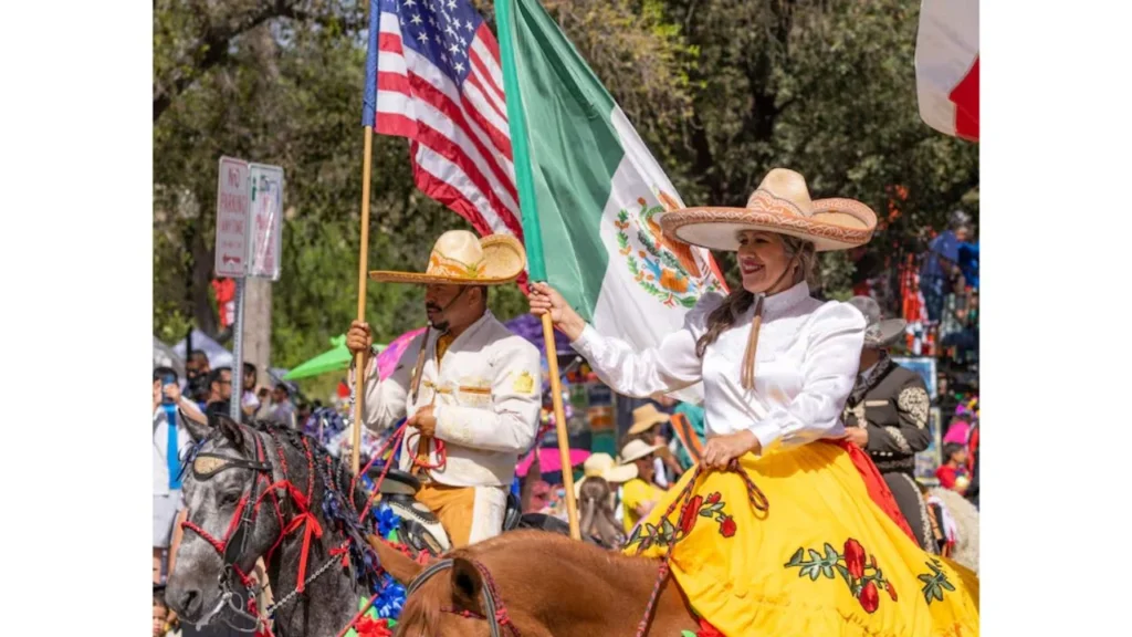 En EU connacionales organizan desfiles, conciertos y reuniones familiares como parte de los festejos patrios mexicanos