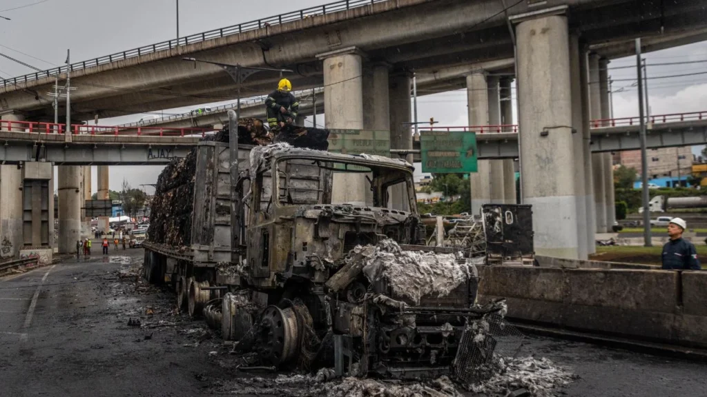 Lista preliminar de lesionados tras explosión de pipa de gas en Puente de la Concordia