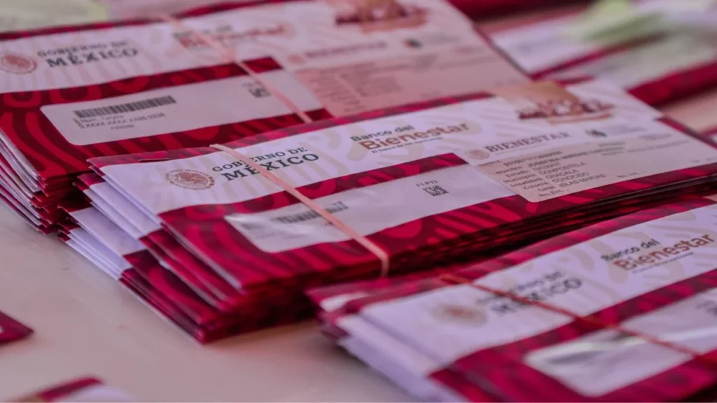 ¿Cuándo entregarán tarjetas a nuevas beneficiarias de la Pensión Mujeres Bienestar?