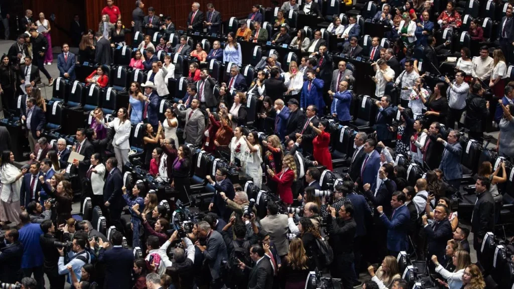 Con 474 votos a favor y cero en contra, el pleno de San Lázaro avaló el dictamen en lo general y en lo particular.
