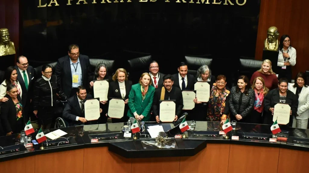 Los 9 miembros electos de la Suprema Corte de Justicia de la Nación (SCJN) rindieron protesta al cargo ante el Senado.