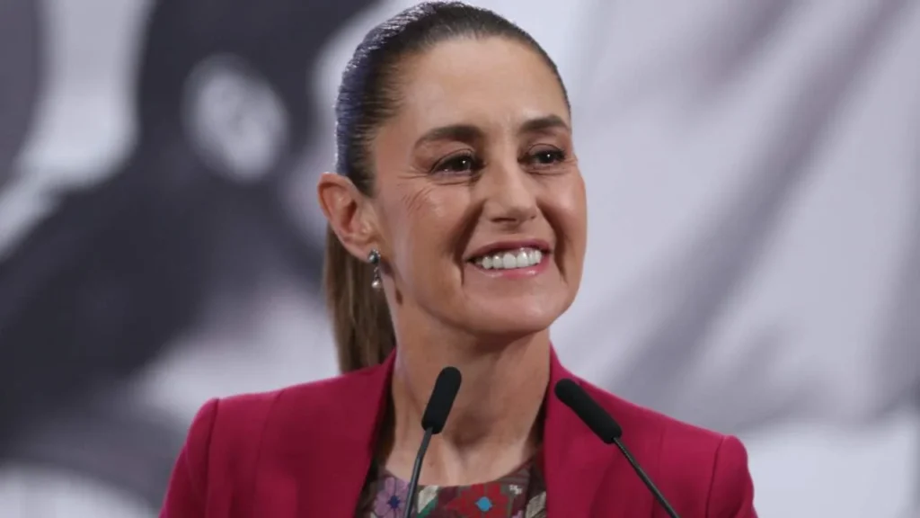 Claudia Sheinbaum, desde Palacio Nacional, dio arranque a las obras del Tren Querétaro-Irapuato.