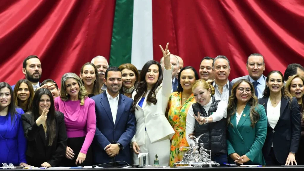  Kenia López presumió que sí asistirá al 178 Aniversario de la Gesta Heroica de los Niños Héroes de Chapultepec.