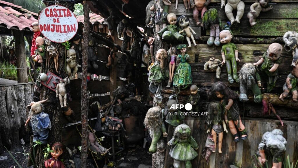 La macabra Isla de las Muñecas de Xochimilco en CDMX, asusta a muchos, pero fascinó a Lady Gaga y Tim Burton para The Dead Dance.