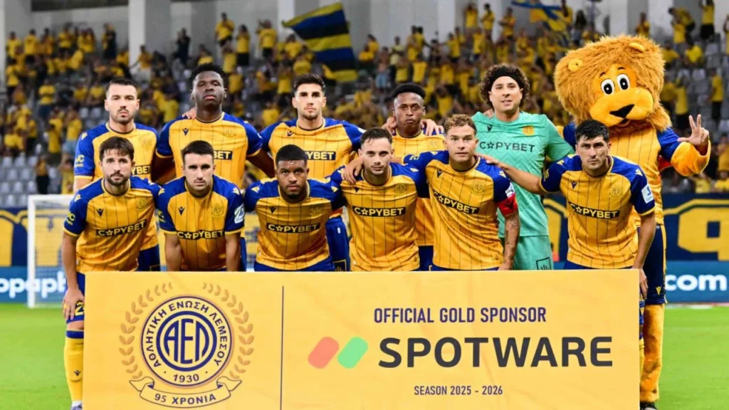 El mexicano y el AEL suman su segunda derrota consecutiva en la liga local.