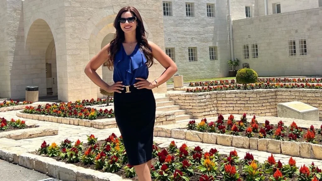 Nadeen Ayoub, primera representante de Palestina en Miss Universo busca mostrar al mundo otra faceta de la identidad palestina.