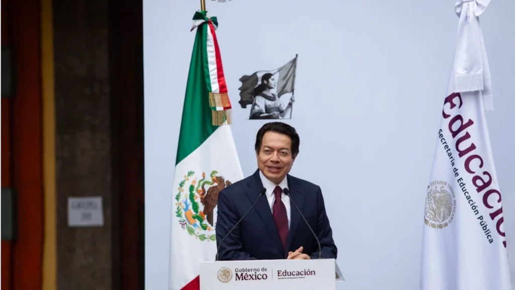 El nuevo CBTIS en Querétaro formará parte del Bachillerato Nacional de la Nueva Escuela Mexicana para que todos reciban la misma formación.