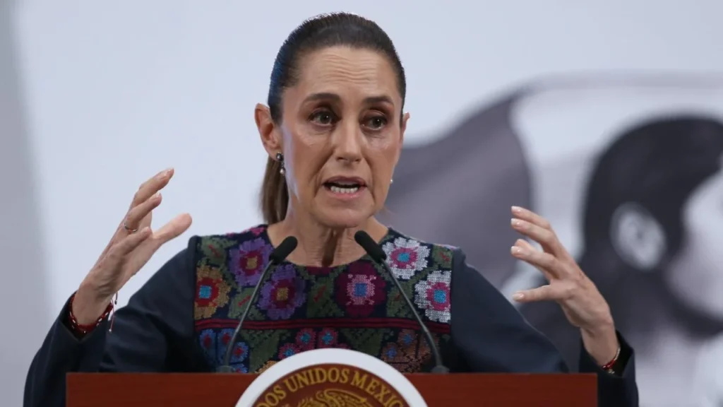 Claudia Sheinbaum comentó en su conferencia que el tema del IPAB no tendrá ningún impacto en usuarios del país.
