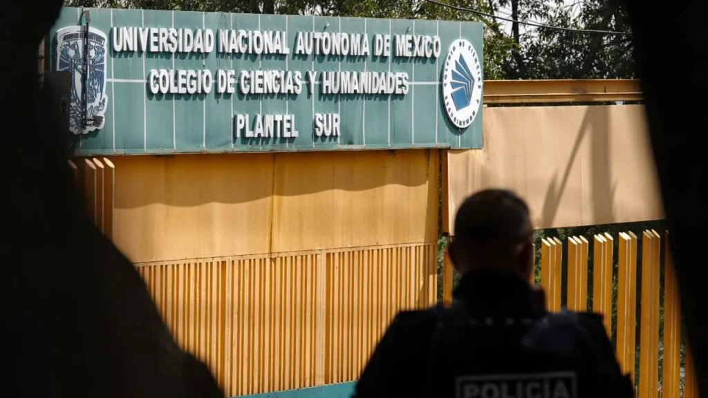 Tras el ataque ocurrido en el CCH Sur, la UNAM realizará protocolos para garantizar la seguridades de los estudiantes.