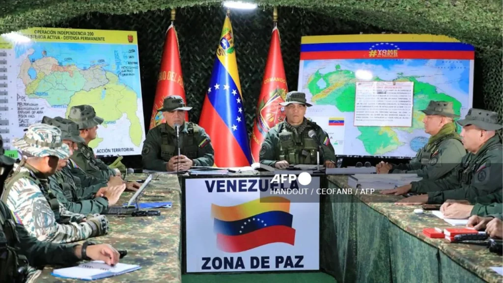 Venezuela entrena a civiles ante posible ataque de EU
