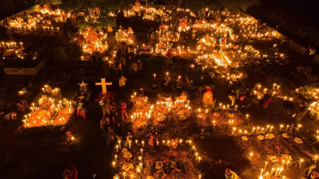Ramírez Bedolla explicó que, del 30 de octubre al 2 de noviembre, esta celebración será llevada a Xcaret donde Michoacán es el estado invitado.