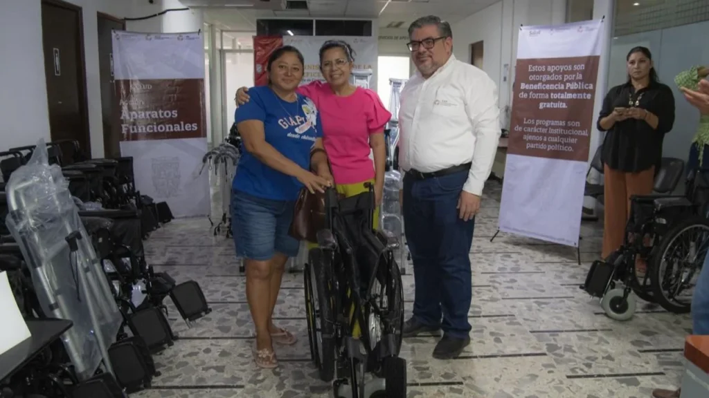 Arrancó la entrega de aparatos funcionales en las oficinas de la Administración de la Beneficencia Pública