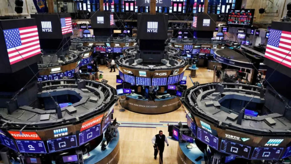 Los tres principales índices de Wall Street alcanzaron nuevos récords