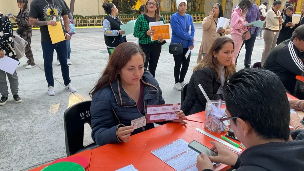 Beca Rita Cetina: Publican calendario de pagos de octubre, aquí las fechas.